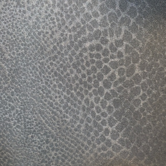 CALVIN KLEIN Textured Pencil Skirt -  Size 6 Pre-owned - Picture 6 of 8